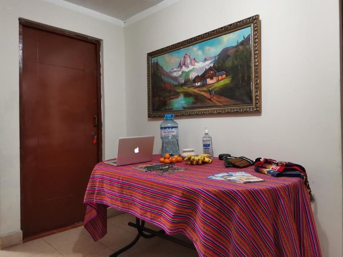 5Min Airport - Super Host Bed & Breakfast Lima Eksteriør bilde